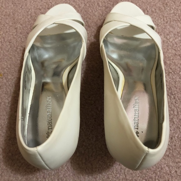 NWT Naturalizer Object White Patent heel sz 6.5 - Picture 2 of 8